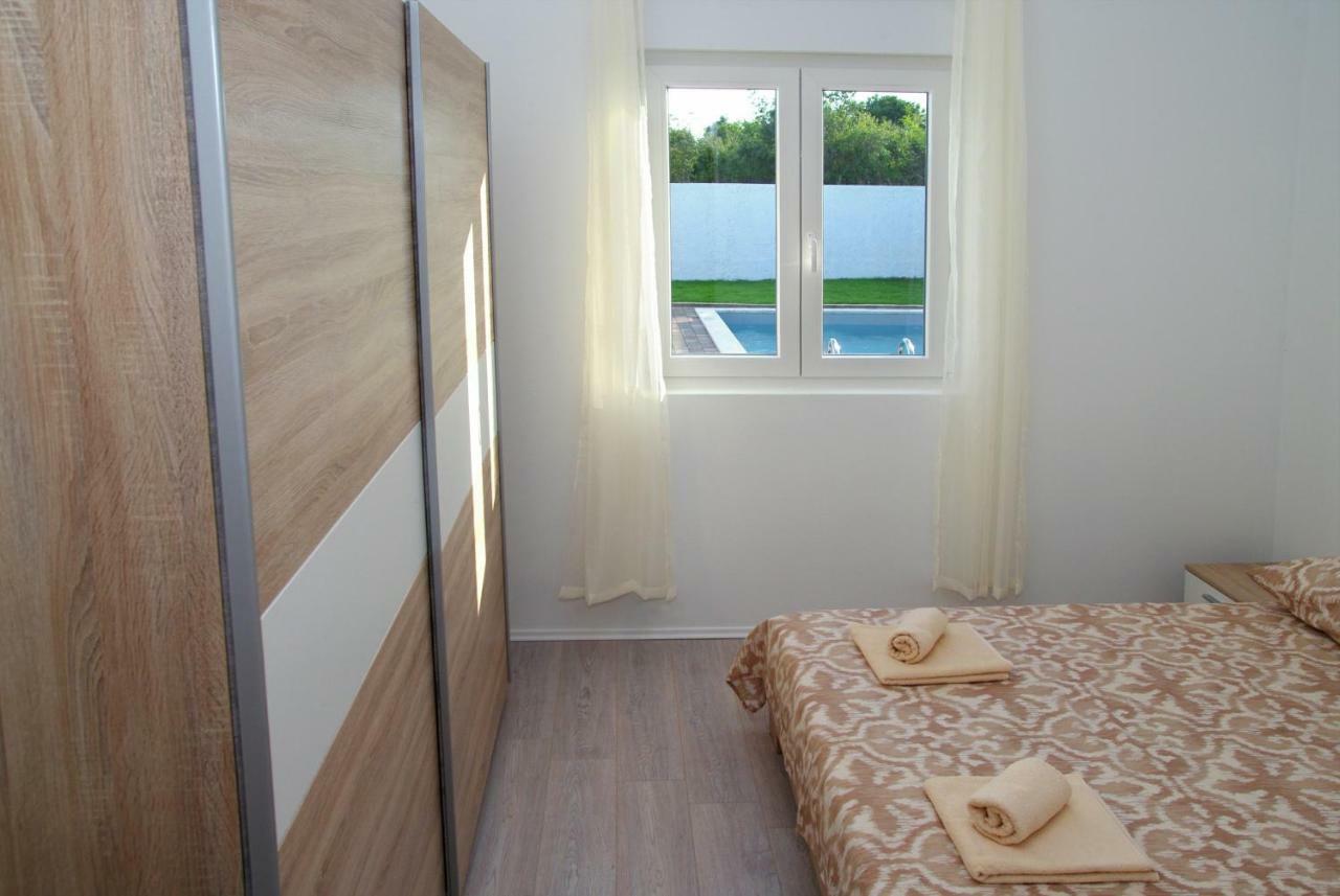 Holiday Home Luka Zadar Exterior photo