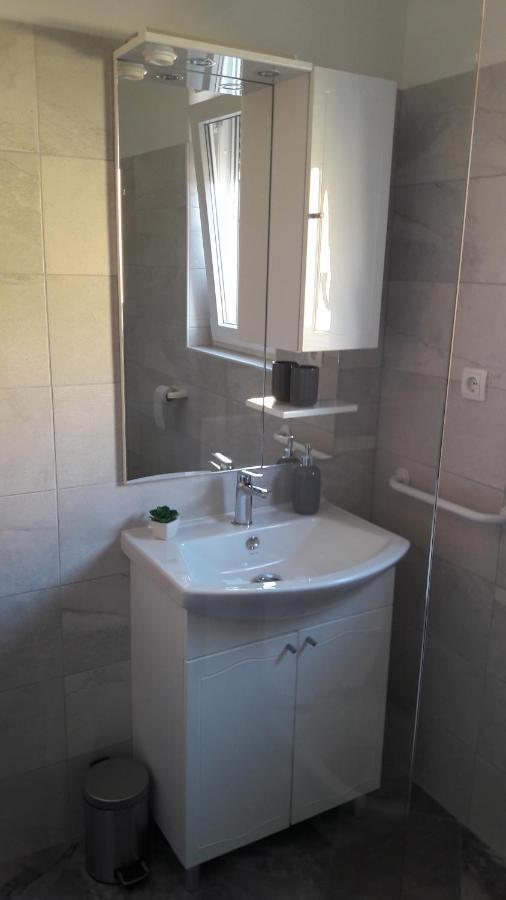Holiday Home Luka Zadar Exterior photo