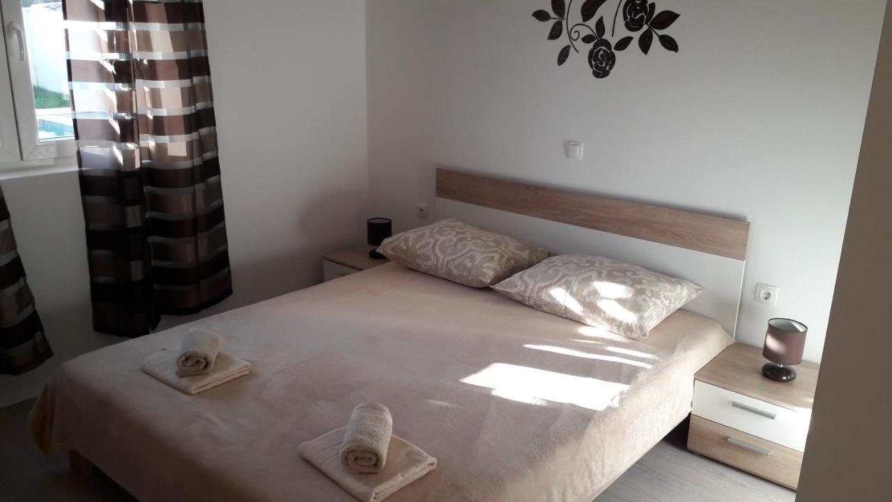 Holiday Home Luka Zadar Exterior photo