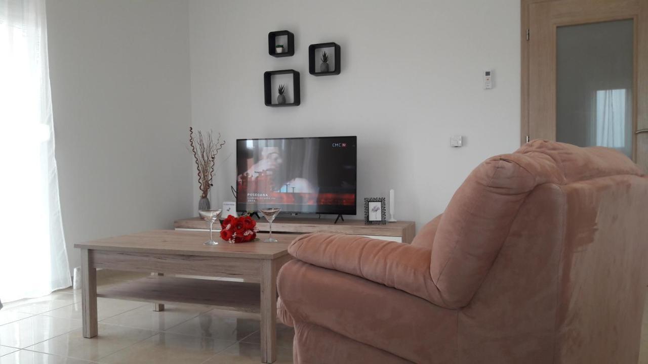 Holiday Home Luka Zadar Exterior photo